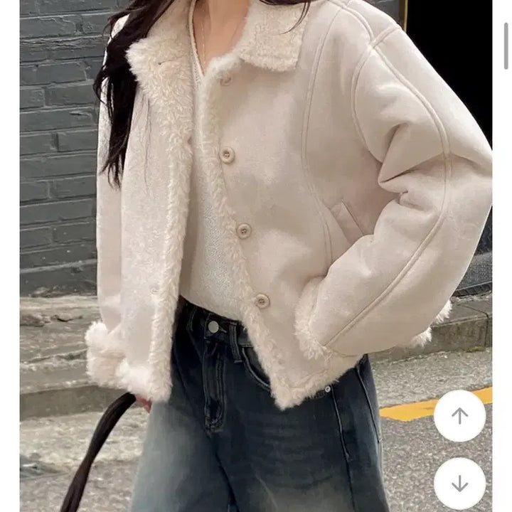 [BUNJANG] Suede Shearling Jacket Cream / 스웨이드 무스탕 자켓 크림