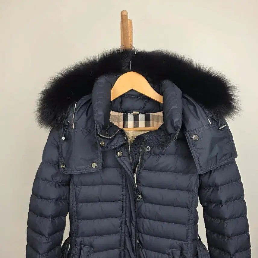 [BUNJANG] Burberry Brit Women's Fox Fur Trimmed Padded Jacket / 정품] 버버리 브릿 여성 폭스퍼 패딩 XS/ 상태 아주 좋음