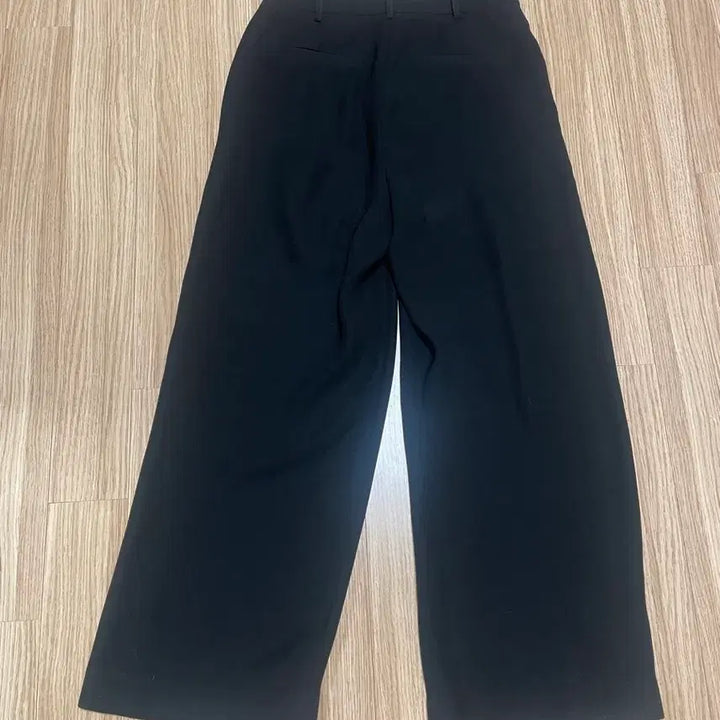 [BUNJANG] NICEHONG Kedin Milled Slacks (Black, M) / 나이스홍 케딘 밀파 슬랙스 (블랙 기본기장 M)