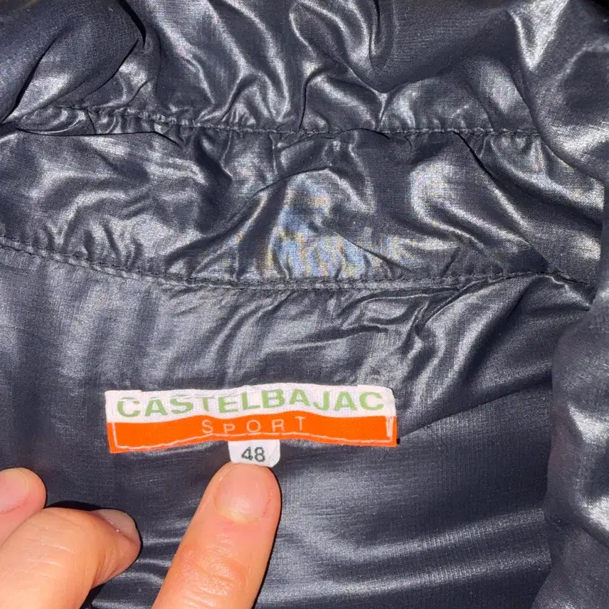 [BUNJANG] Castelbajac Goose Down Lightweight Padded Jacket / 카스텔바작 구스 경량 패딩