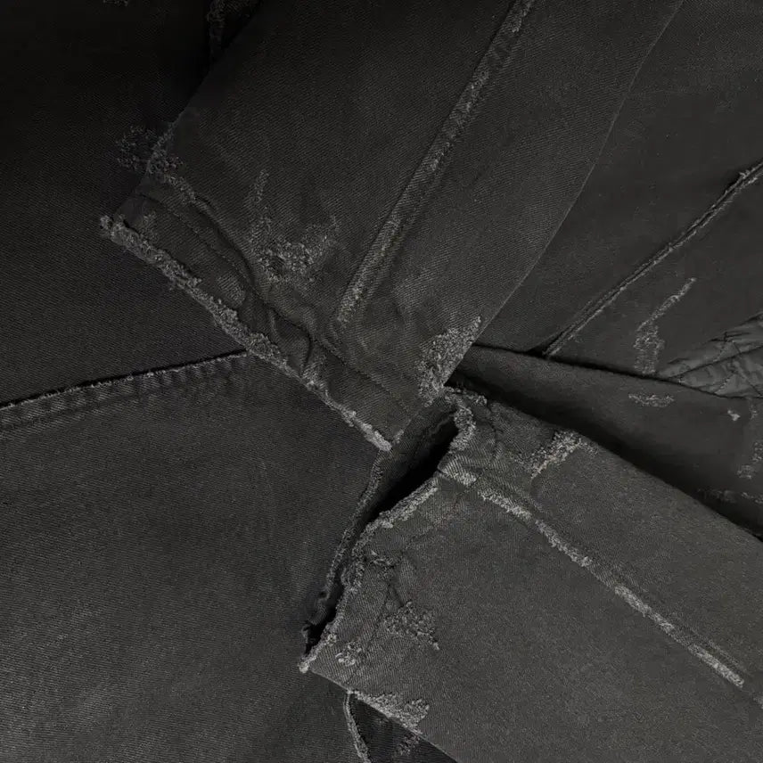 [BUNJANG] Emos Tance Club Denim Damage Coat / 에모스탠스클럽 데님 데미지 코트