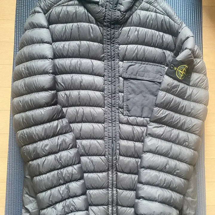 [BUNJANG] Stone Island Lightweight Padded Jacket XL / 스톤아일랜드 경량패딩 xl 판매 105 판매합니다. 교환가능
