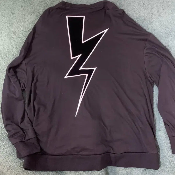 [BUNJANG] Neil Barrett Neoprene Lightning Bolt Sweatshirt / 닐바렛 네오플랜 번개 PBJS200C E511C