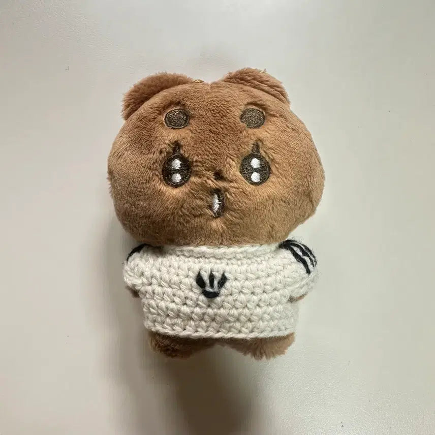 [BUNJANG] Adidas Knitted Doll Clothes / 인형 아디다스 뜨개질 옷