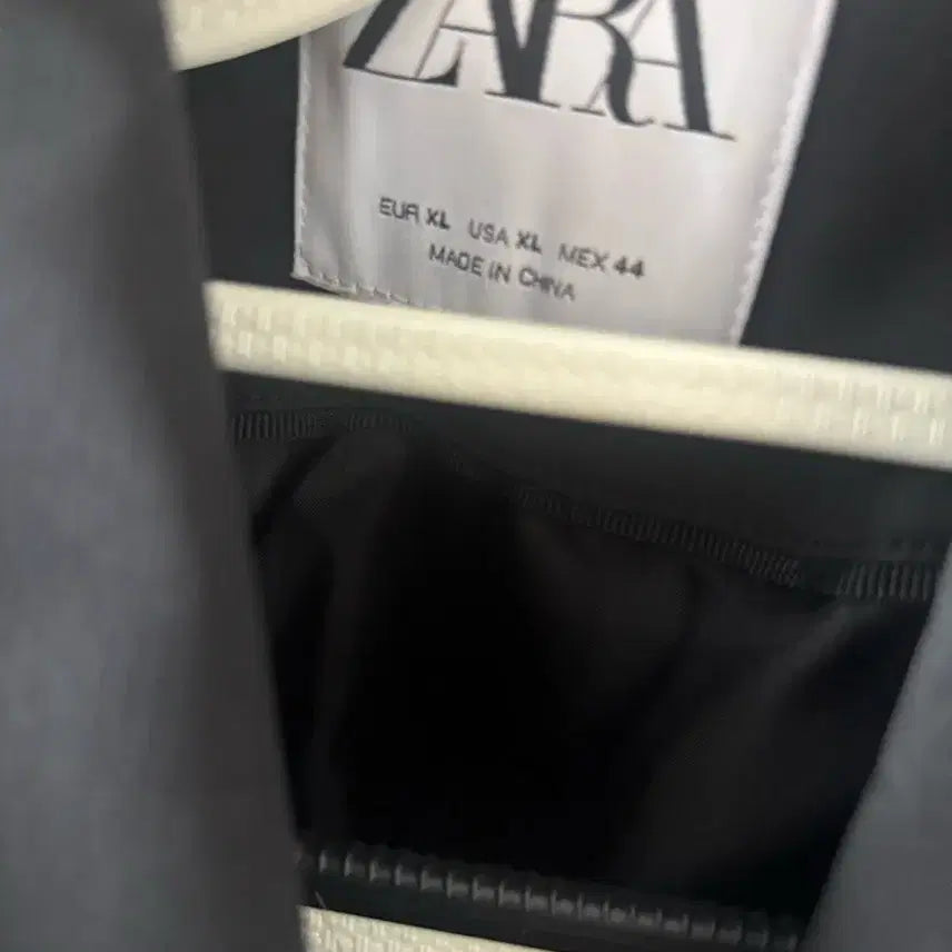[BUNJANG] ZARA Black Coach Jacket / 자라 블랙 코치 자켓
