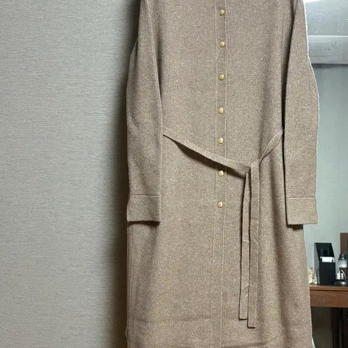 [BUNJANG] The Cashmere Silk Blend Ribbed Long Knit Cardigan (Light Sepia) / 더캐시미어 실크 블렌드 리브드 롱 니트 가디건 (light sepia)