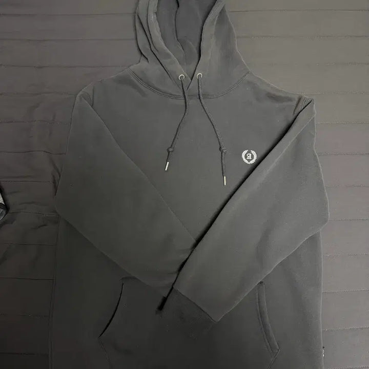 [BUNJANG] Urban Dress Dark Gray Hoodie / 어반드레스 다크 그레이 후드티 판매합니다.