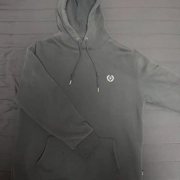 [BUNJANG] Urban Dress Dark Gray Hoodie / 어반드레스 다크 그레이 후드티 판매합니다.