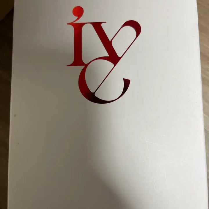 [BUNJANG] IVE Official Light Stick Version 1 / 아이브 응원봉