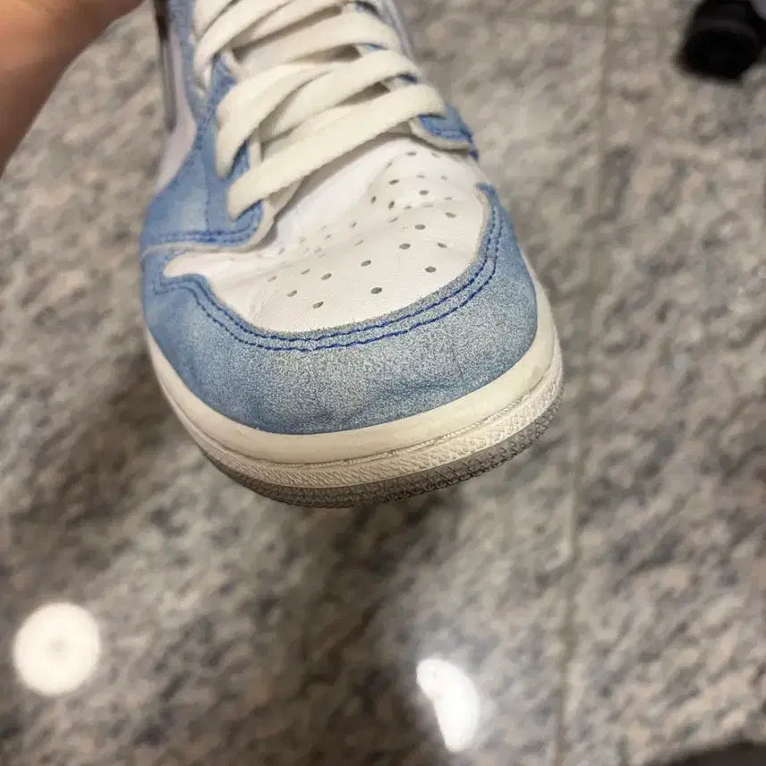 [BUNJANG] Jordan 1 Hyper Royal [270] / 조던 1 하이퍼로얄 [270]