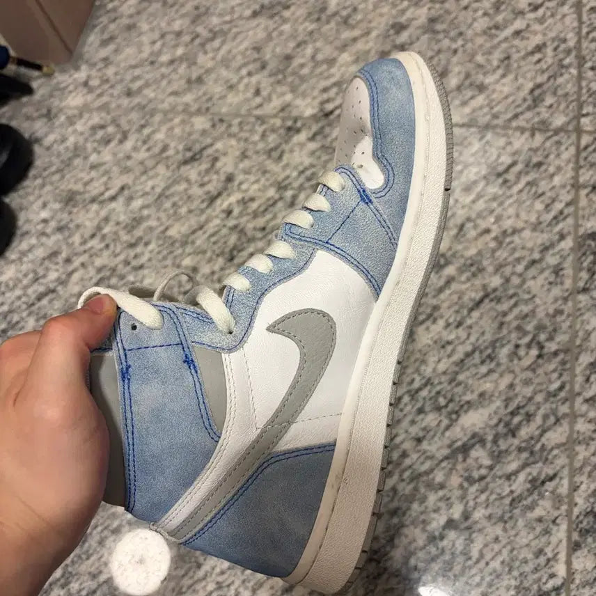 [BUNJANG] Jordan 1 Hyper Royal [270] / 조던 1 하이퍼로얄 [270]