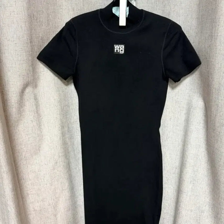 [BUNJANG] Alexander Wang Lisa Logo Patch Dress / 국문탭) 알렉산더왕 블핑 리사 로고 원피스 (새상품 컨디션)