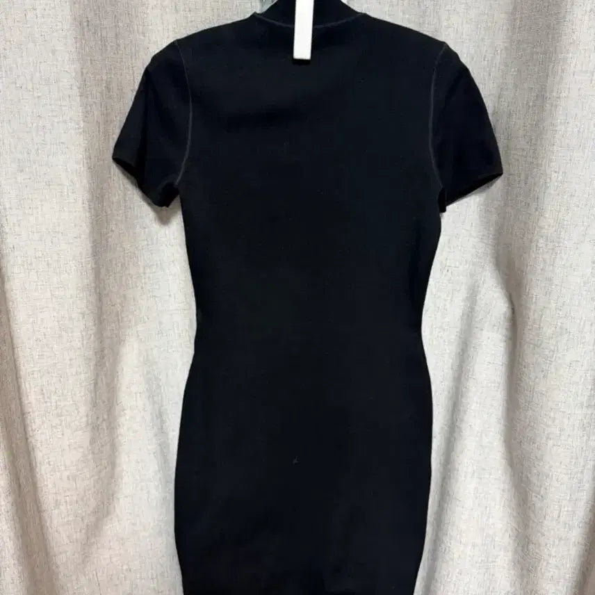 [BUNJANG] Alexander Wang Lisa Logo Patch Dress / 국문탭) 알렉산더왕 블핑 리사 로고 원피스 (새상품 컨디션)