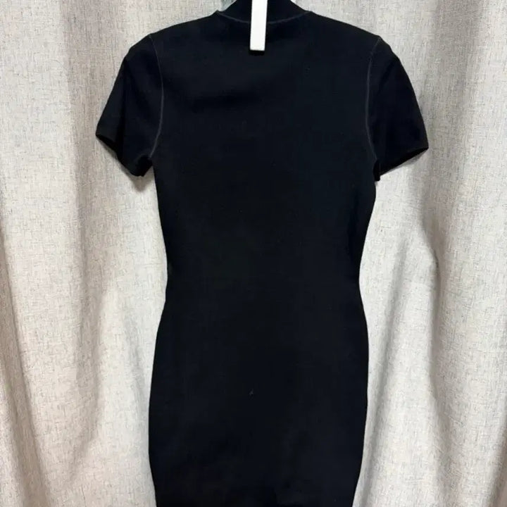 [BUNJANG] Alexander Wang Lisa Logo Patch Dress / 국문탭) 알렉산더왕 블핑 리사 로고 원피스 (새상품 컨디션)