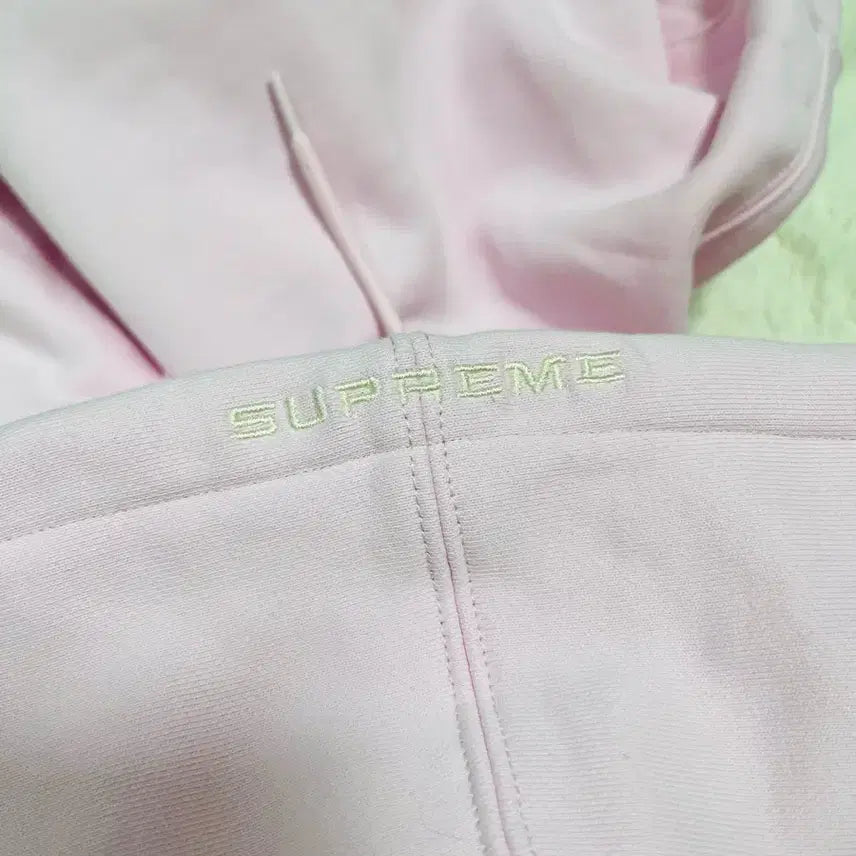 [BUNJANG] Nike x Supreme Collaboration Pink Hoodie (Size S) / 나이키 x 슈프림 콜라보 핑크 후드 s