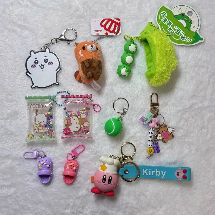 [BUNJANG] Various Character Keyring Bundle Set / 일괄 인형 키링 먼작귀 치이카와 헬로키티 포챠코 포차코 별의커비