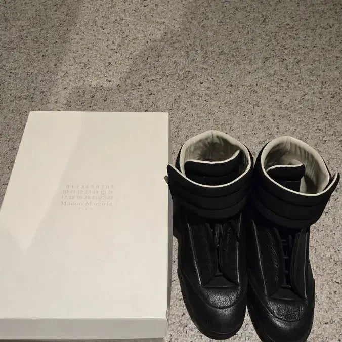 [BUNJANG] Maison Margiela Future Sneakers / 마르지엘라 퓨처