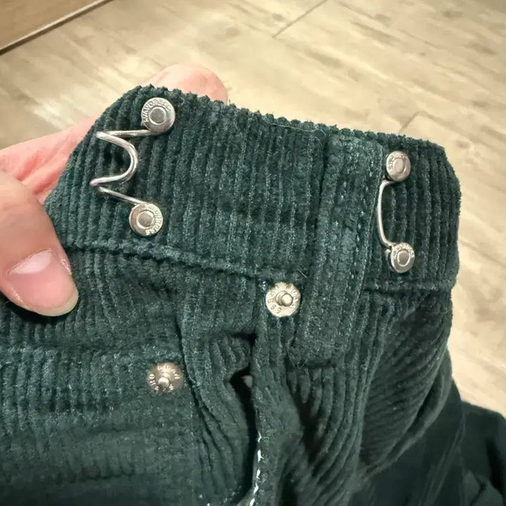 [BUNJANG] Deep Green Corduroy Pants / 딥그린 코듀로이 팬츠
