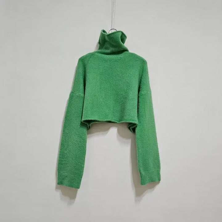 [BUNJANG] Green Crop Knit Sweater / 그린 크롭니트
