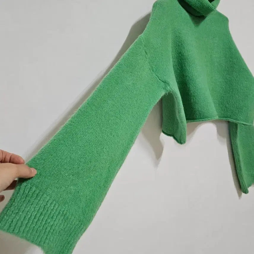 [BUNJANG] Green Crop Knit Sweater / 그린 크롭니트