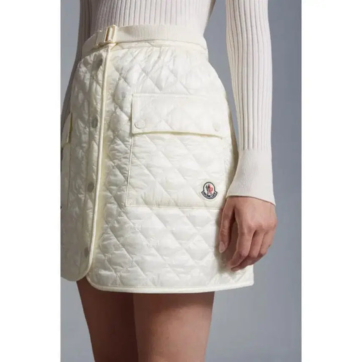 [BUNJANG] Moncler Quilted Golf Skirt Ivory 40 / <새제품> 몽클레어 퀼팅 패딩 스커트 아이보리 40 골프 라운딩