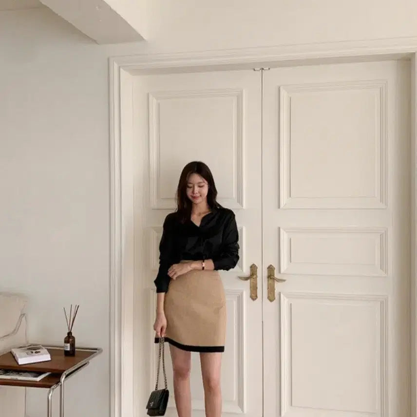 [BUNJANG] Renne Blouse & Skirt Set / (새상품 택있음,15->13)렌느 제작 블라우스, 스커트 2개