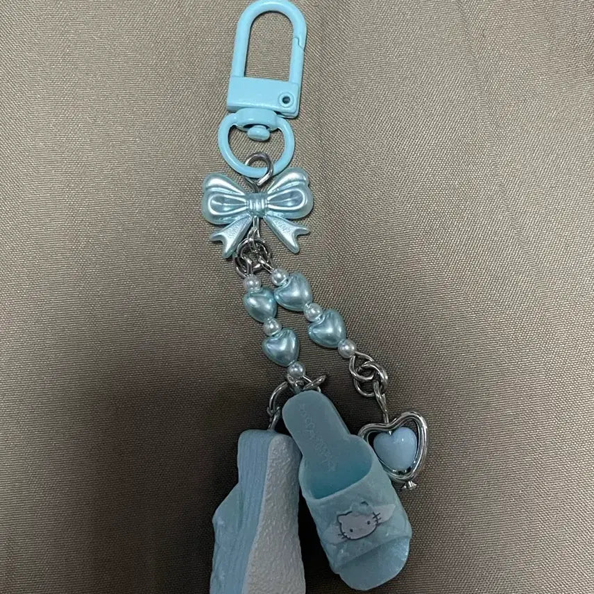 [BUNJANG] Hello Kitty Keyring / 키티 슬리퍼 키링 하늘색 정품