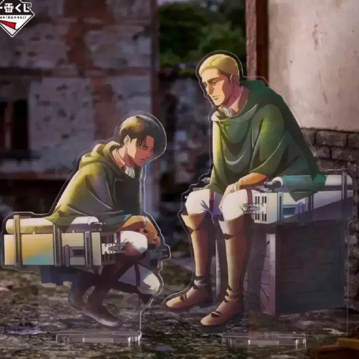 [BUNJANG] Attack on Titan Levi and Erwin Acrylic Stand / 진격의거인 제일복권 리바이 엘빈 아크릴