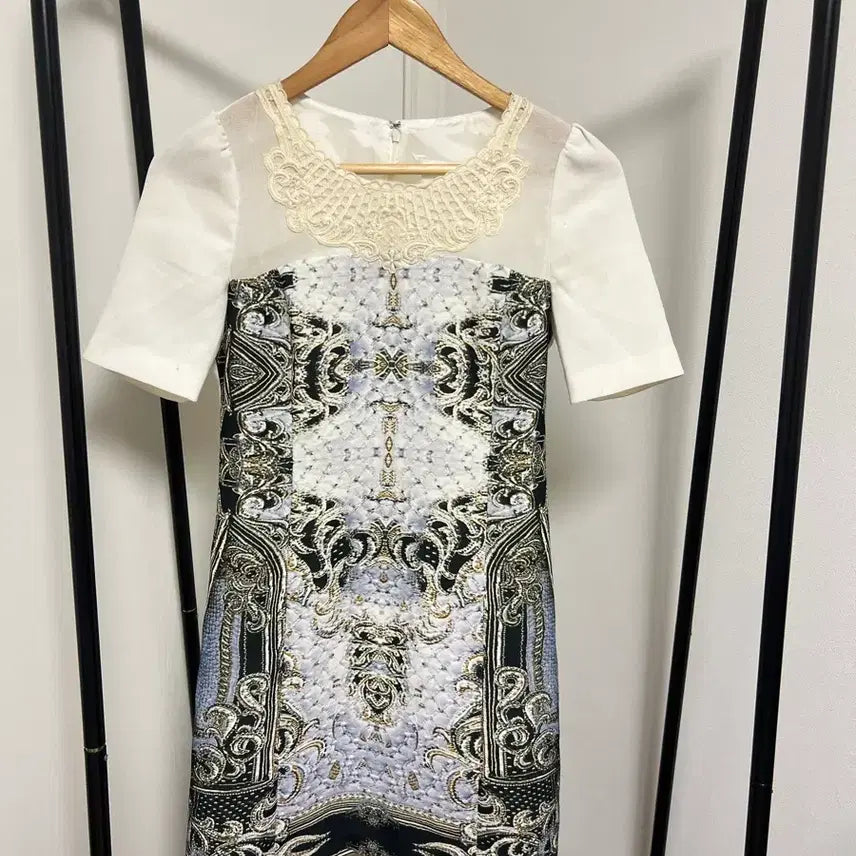 [BUNJANG] Patterned Lace Midi Dress / 패턴 레이스 포인트 원피스 928