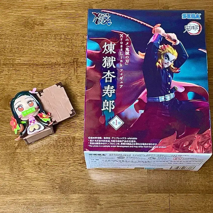 [SOLD OUT] 렌고쿠 쿄주로 (미개봉) + 네즈코 미니 피규어 귀멸의칼날 피규어