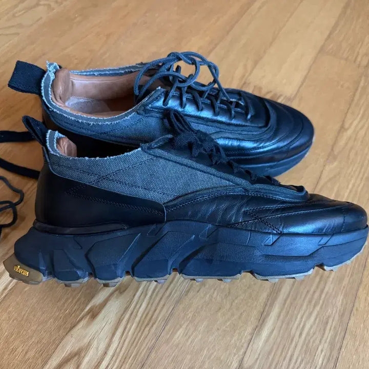 [BUNJANG] Buttero Ventura Sneakers / 부테로(Buttero) 벤투라(Ventura)  스니커즈 43/ 280