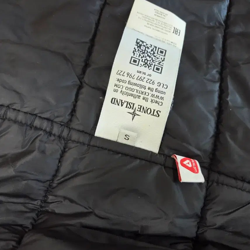 [BUNJANG] Stone Island Beige Padded Jacket S / 스톤아일랜드 베이지 패딩 S