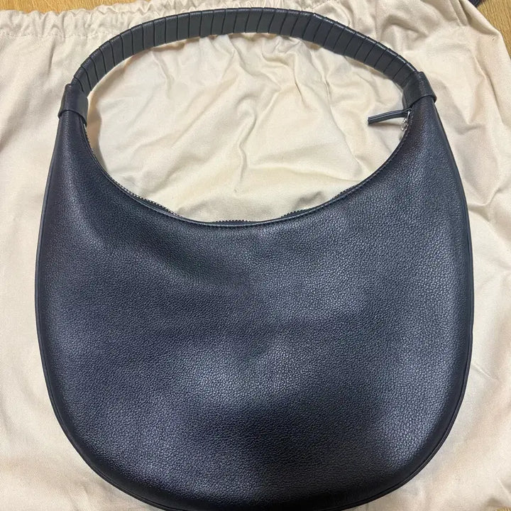 [BUNJANG] Lemels HOBO KNOT MEDIUM BLACK Hobo Bag / 레멜 호보백 lemels HOBO KNOT MEDIUM BLACK