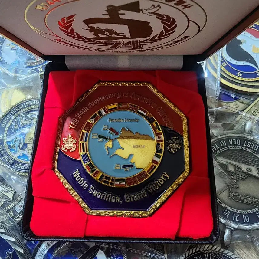 [BUNJANG] Incheon Landing Operation 74th Anniversary Commemorative Coin (Gold) / 인천상륙작전 74주년 기념 코인 (금색)