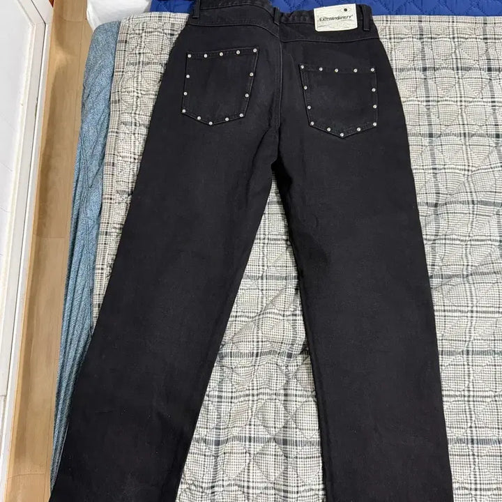 [BUNJANG] Extraordinary Pants / 엑스트라오디너리 바지