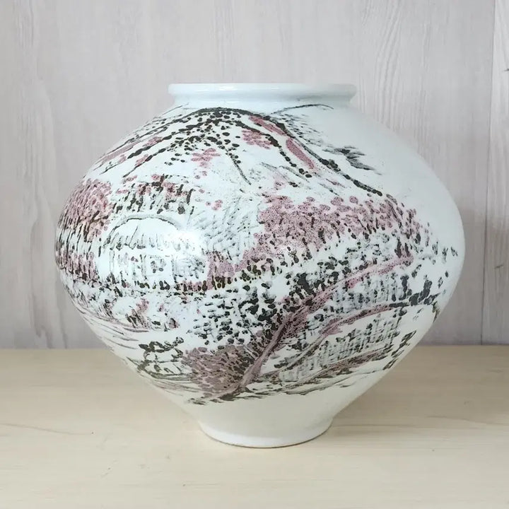 [BUNJANG] Celadon Porcelain White Porcelain Iron Painting Landscape Jar / 백자 철화 산수문 대호