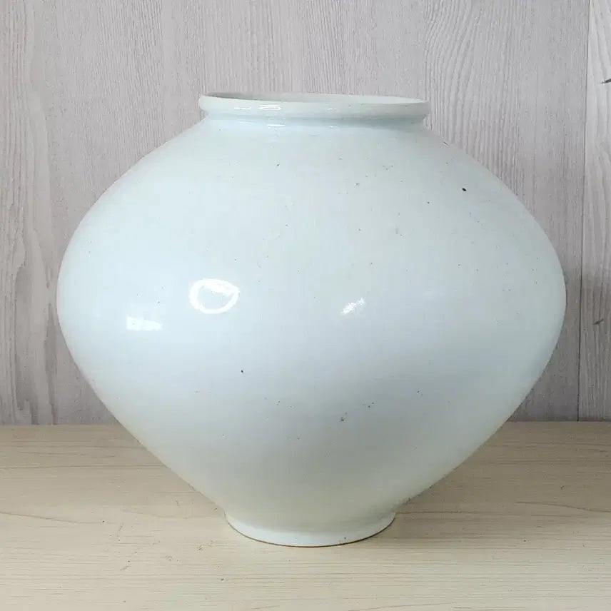 [BUNJANG] Celadon Porcelain White Porcelain Iron Painting Landscape Jar / 백자 철화 산수문 대호