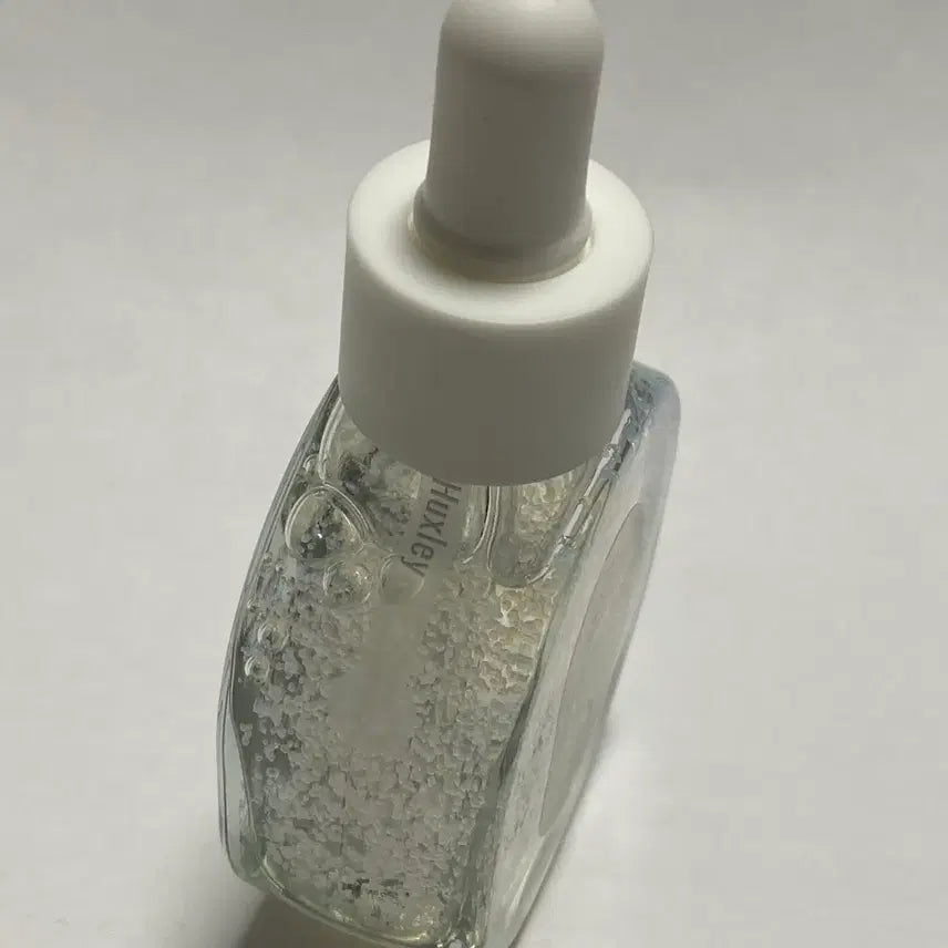 [BUNJANG] Huxley Priming Essence Radiance Layer 30ml / 헉슬리 프라이밍 에센스 래디언스 레이어  30ml