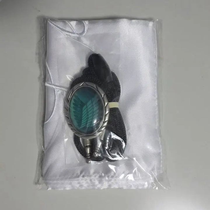 [BUNJANG] Attack on Titan Erwin Smith Loop Tie & Levi Scarf / 진격의 거인 진격거 엘빈 스미스 루프타이 리바이 스카프 크라바트