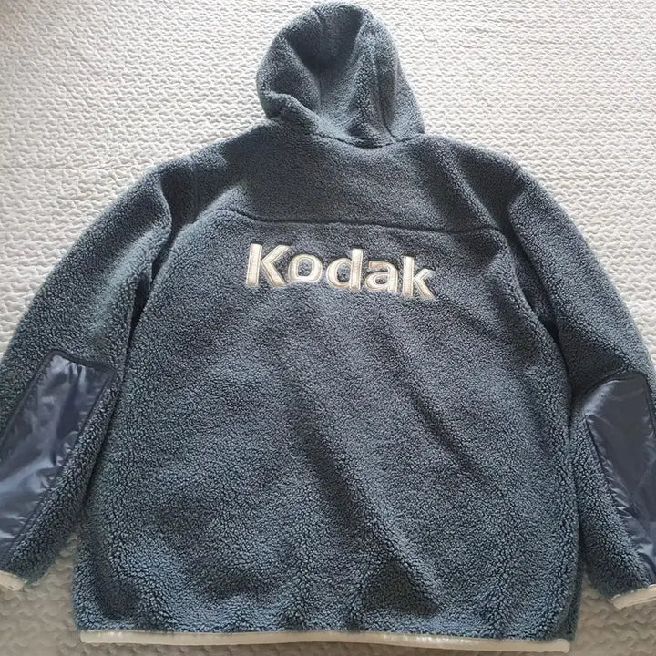 [BUNJANG] Kodak Fleece Jacket (M) / 코닥 뽀글이 점퍼 M싸이즈 입니다.