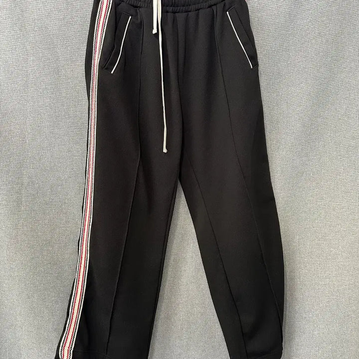 [BUNJANG] KIRSH Cherry Embroidered Line Track Pants / KIRSH 체리 자수 라인 트랙 팬츠