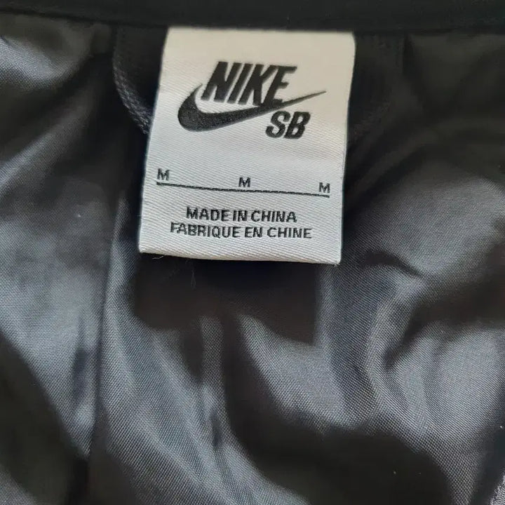 [BUNJANG] Nike SB Quilted Jacket (M) / 나이키 SB누빔자켓M(95)