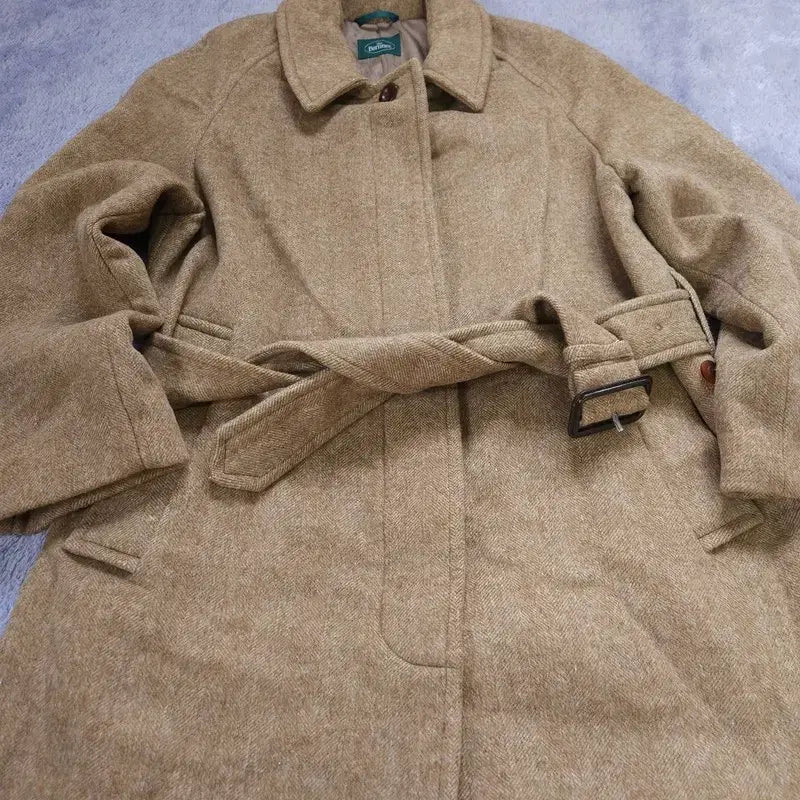 [BUNJANG] Thebarnet FREE Coat / [FREE] 더바넷 코트