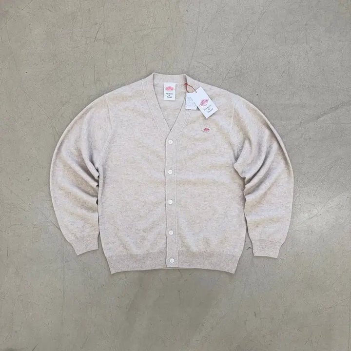 [BUNJANG] Danton Lambswool V-Neck Cardigan / 단톤 램스울 V넥 가디건