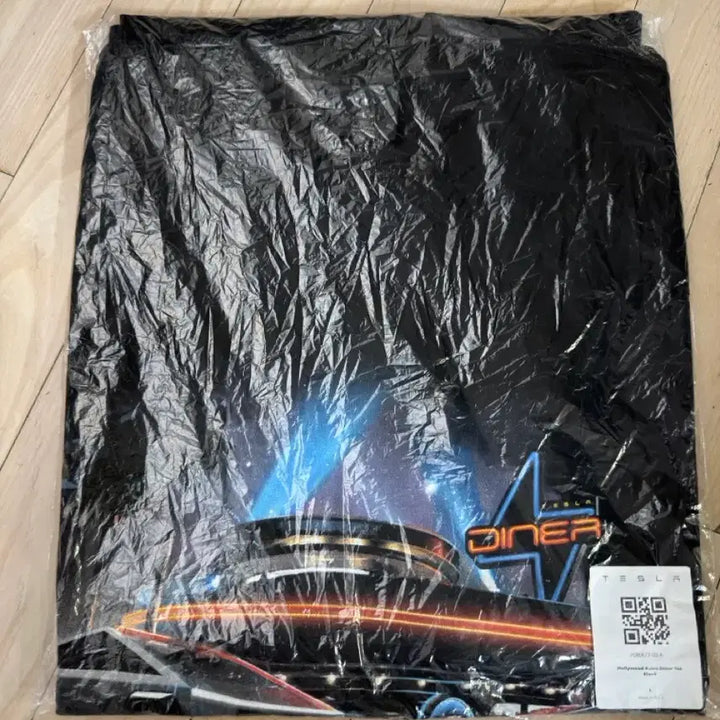 [BUNJANG] Tesla Diner Official T-shirt / [L]테슬라 다이너 오피셜 티셔츠