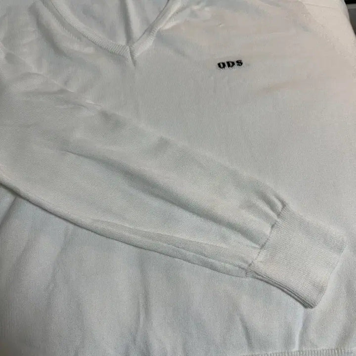 [BUNJANG] ODS Knit Sweater / ods 니트 화이트