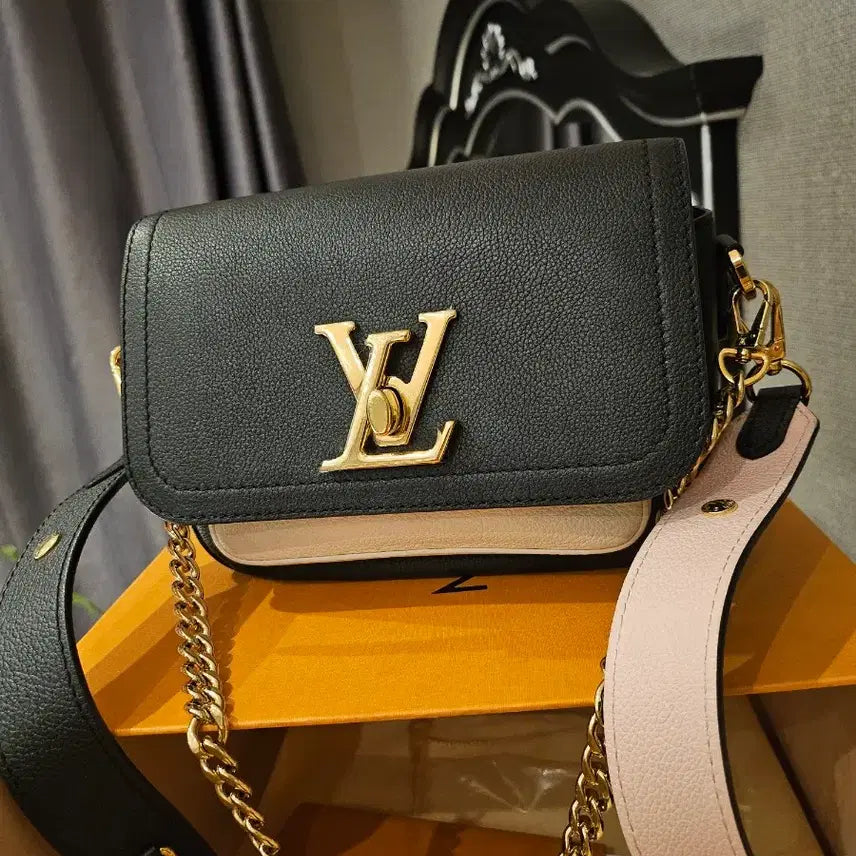 [BUNJANG] Louis Vuitton Lockme Tender Bag Black / 루이비통락미텐더백 블랙