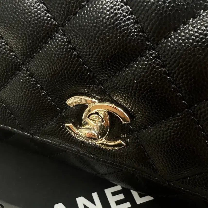 [BUNJANG] Coco Handle Small Black Handbag / 25년 새상품 코코핸들 스몰 내장칩o 풀 패키지 영수증o