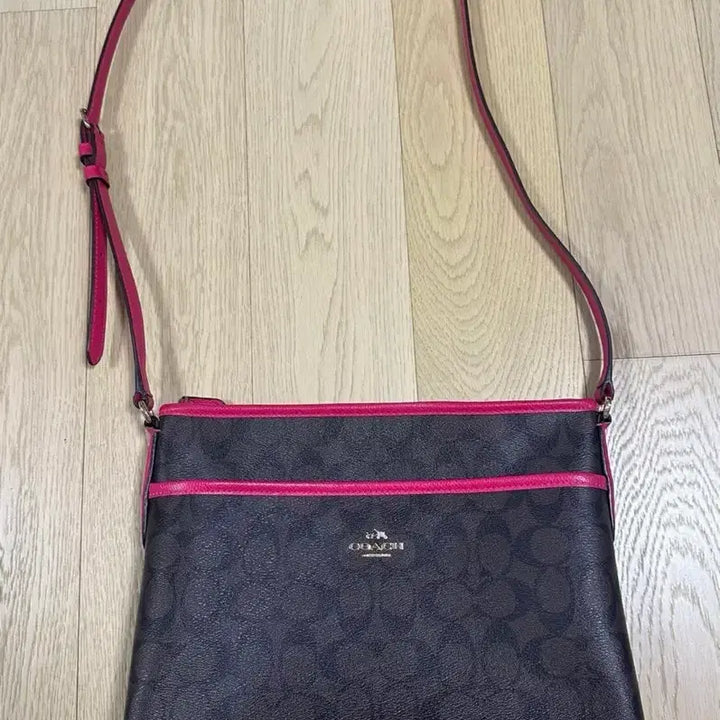 [BUNJANG] Coach Crossbody Bag / 최종) 코치 크로스바디 백