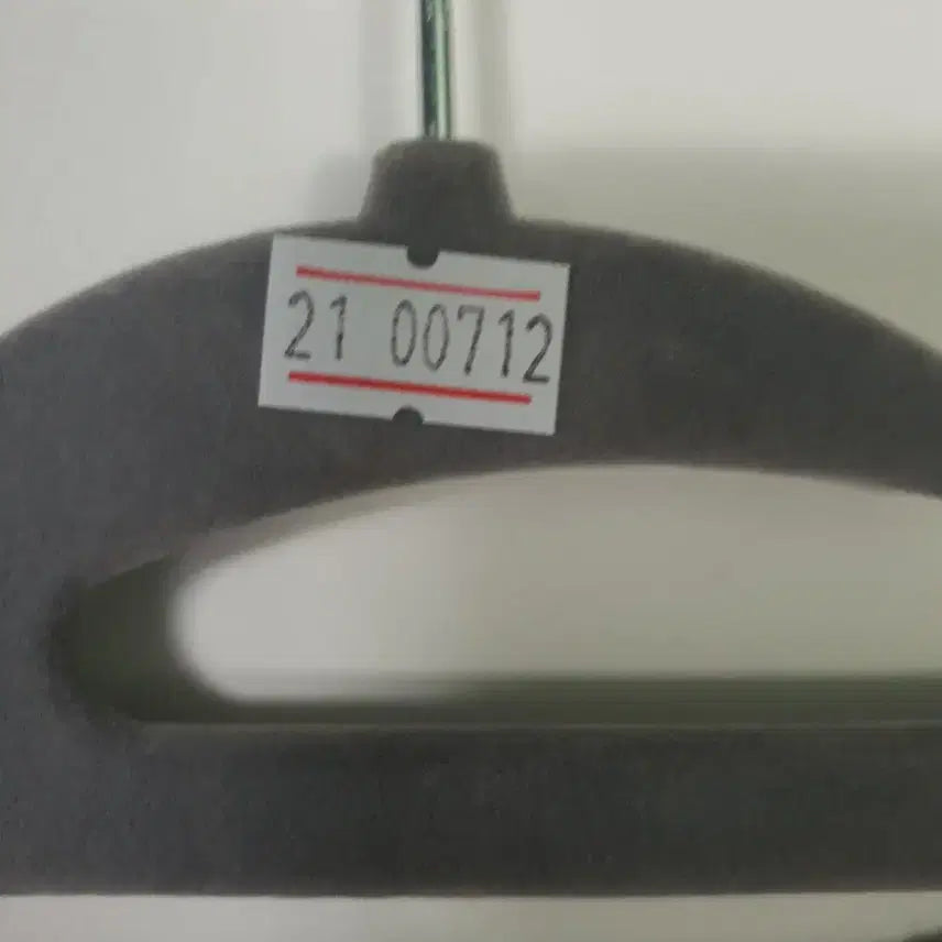 [BUNJANG] Adidas Black Patch Style Sweatshirt / 아디다스 105 블랙 패치 스타일 맨투맨 티셔츠 0712